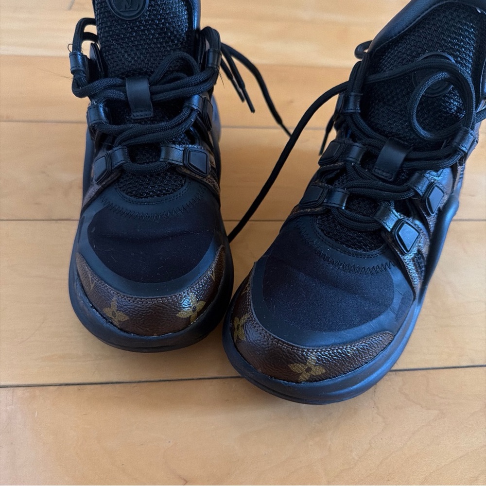 Louis Vuitton Archlight sneakers 36